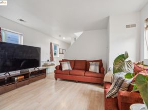 874 Pine ST, Oakland CA 94607