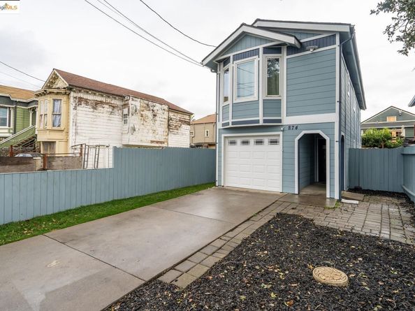 874 Pine ST, Oakland CA 94607