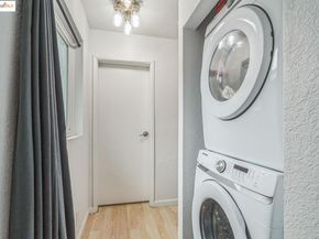 874 Pine ST, Oakland CA 94607