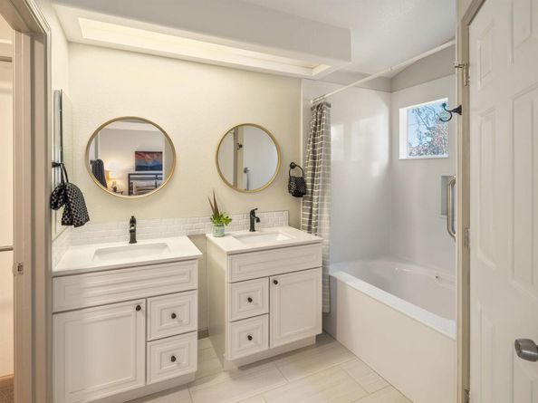 35 Southwind Cir, Richmond CA 94804