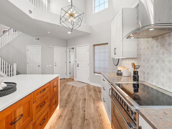 35 Southwind Cir, Richmond CA 94804