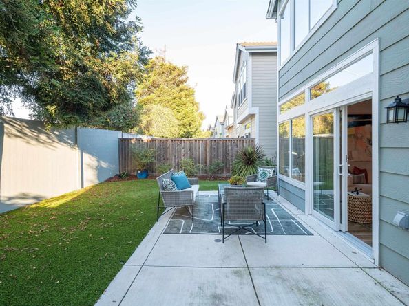 35 Southwind Cir, Richmond CA 94804