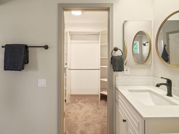 35 Southwind Cir, Richmond CA 94804