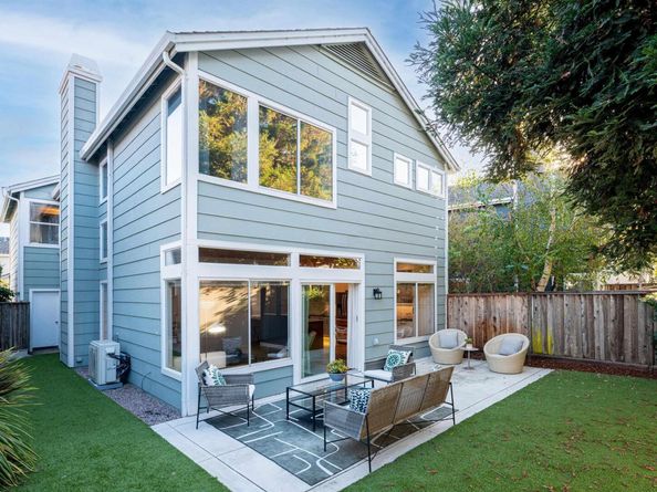 35 Southwind Cir, Richmond CA 94804