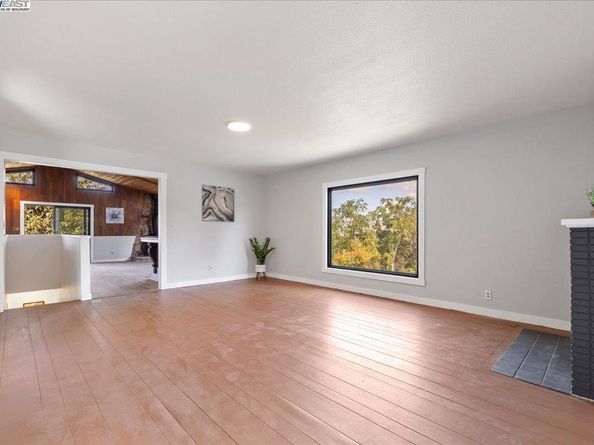 3280 Ohlone Way, Hayward CA 94541