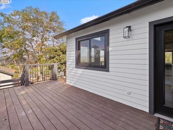 3280 Ohlone Way, Hayward CA 94541