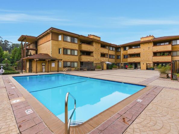 26953 Hayward Blvd 105, Hayward CA 94542