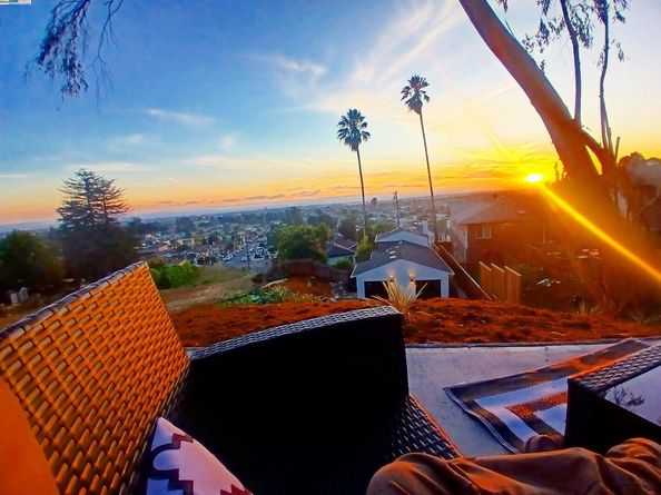 2930 Parker Ave, Oakland CA 94605