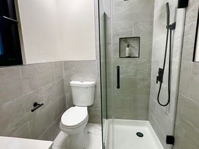 2930 Parker Ave, Oakland CA 94605