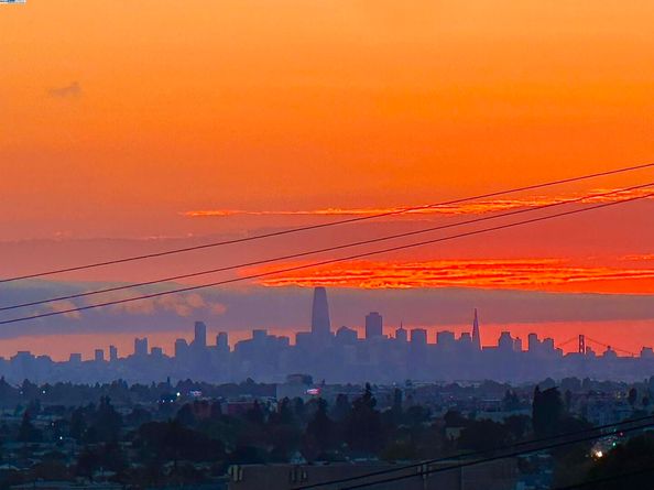 2930 Parker Ave, Oakland CA 94605