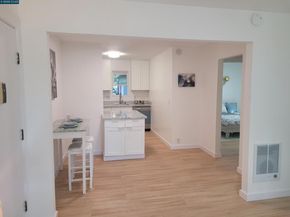 375 Camelback Rd 23, Pleasant Hill CA 94523