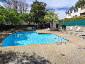 375 Camelback Rd 23, Pleasant Hill CA 94523