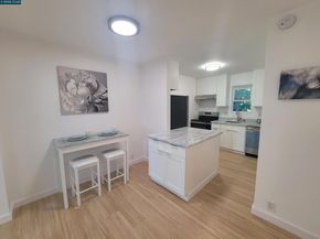 375 Camelback Rd 23, Pleasant Hill CA 94523