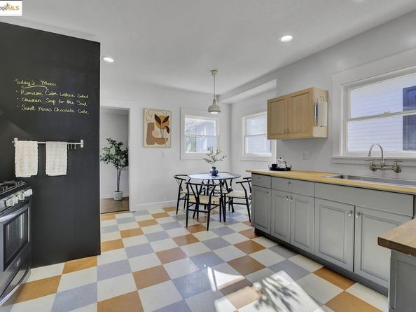 3388 64Th Ave, Oakland CA 94605