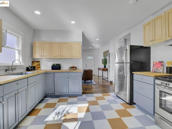 3388 64Th Ave, Oakland CA 94605