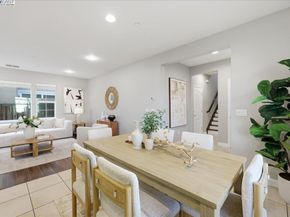 1504 Middle Ln, Hayward CA 94545