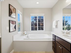 1504 Middle Ln, Hayward CA 94545