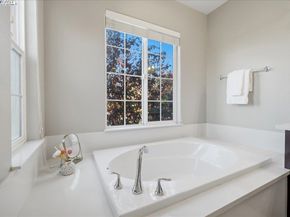 1504 Middle Ln, Hayward CA 94545