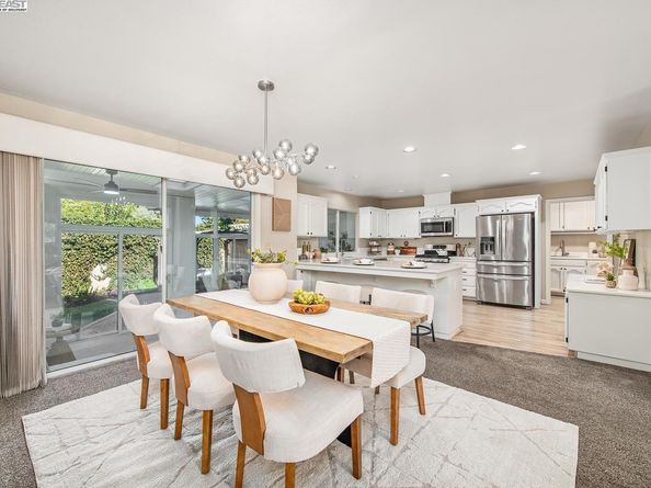 297 Del Valle Ct, Pleasanton CA 94566