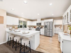 297 Del Valle Ct, Pleasanton CA 94566