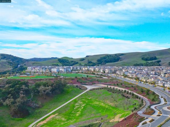 528 Caprio Ct, San Ramon CA 94583