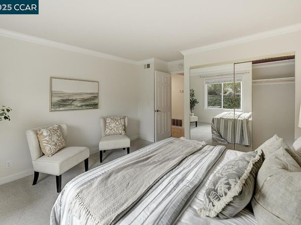 2748 Ptarmigan Dr. 6, Walnut Creek CA 94595