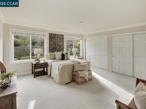 2748 Ptarmigan Dr. 6, Walnut Creek CA 94595