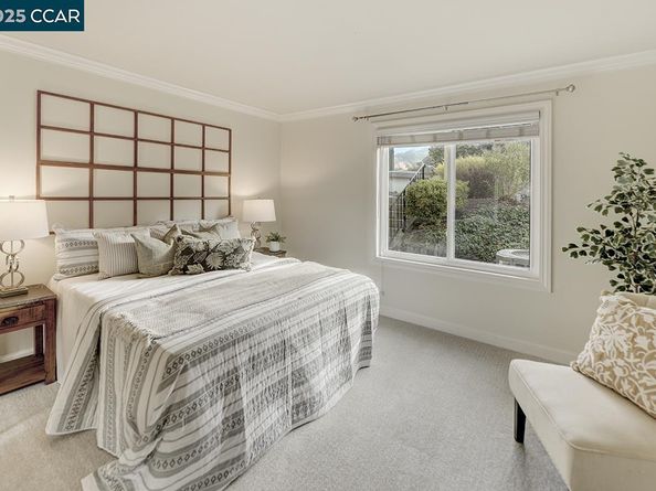 2748 Ptarmigan Dr. 6, Walnut Creek CA 94595