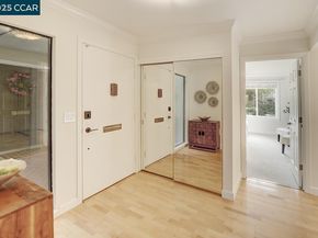 2748 Ptarmigan Dr. 6, Walnut Creek CA 94595