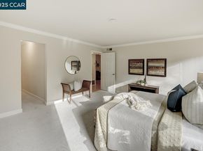 2748 Ptarmigan Dr. 6, Walnut Creek CA 94595