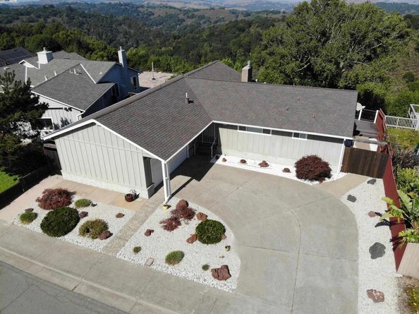 5161 Saddle Brook Dr, Oakland CA 94619