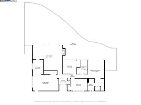 5161 Saddle Brook Dr, Oakland CA 94619