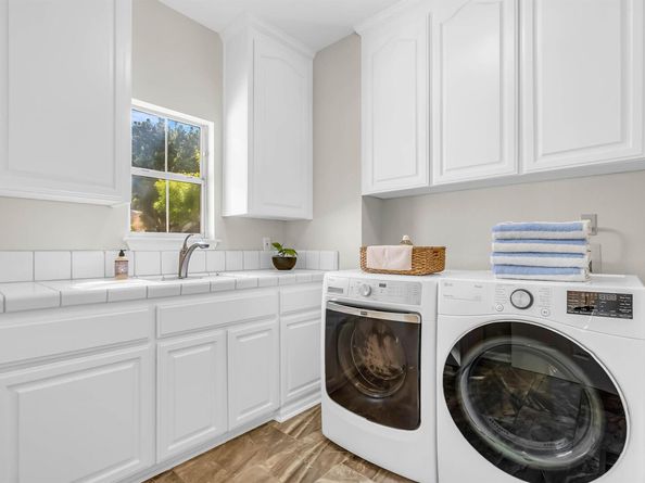 23661 Glenbrook Lane, Hayward CA 94541