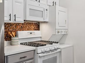 4949 Coronado Ave, Oakland CA 94618