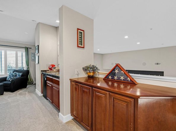 4 Henry Ranch Dr, San Ramon CA 94583