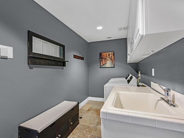 4 Henry Ranch Dr, San Ramon CA 94583
