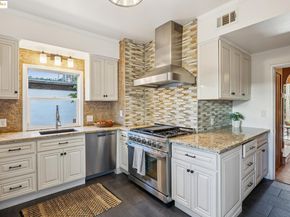 2749 E 17Th St, Oakland CA 94601