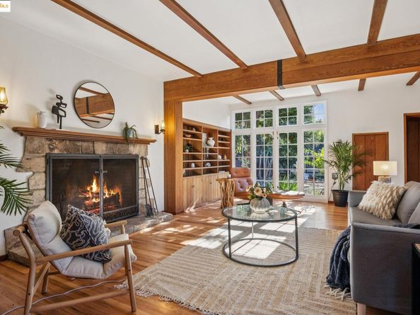 2749 E 17Th St, Oakland CA 94601