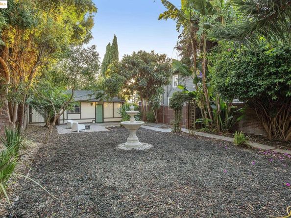 2749 E 17Th St, Oakland CA 94601