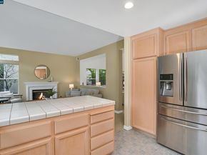 508 Valley View Court, Martinez CA 94553