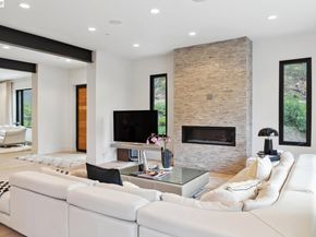 3 West Cir, Oakland CA 94611