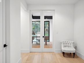 3 West Cir, Oakland CA 94611