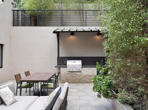 3 West Cir, Oakland CA 94611