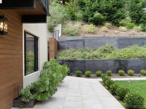3 West Cir, Oakland CA 94611