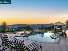 251 Santiago Ln, Danville CA 94526
