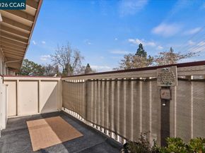 2180 Geary Rd 18, Pleasant Hill CA 94523