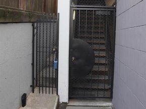 758 Kingston Ave 104, Oakland CA 94611