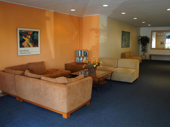 758 Kingston Ave 104, Oakland CA 94611