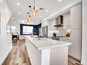 2229 Myrtle ST, Oakland CA 94607