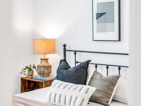 2229 Myrtle ST, Oakland CA 94607